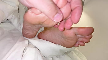 The most cute and beautiful feet ever get massage in best New York Salon