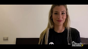 Amateur Couple - Shona River Me tells me about her experiences and ends up masturbating | Benefit...